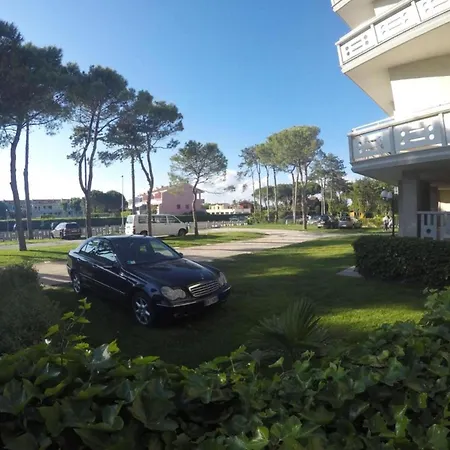 Functional Flat In A In アパート カオルレ