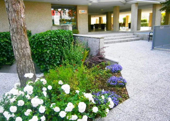 Functional Flat In A In *